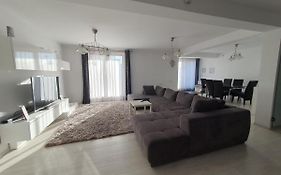 Vila Vati - Arena Pitesti